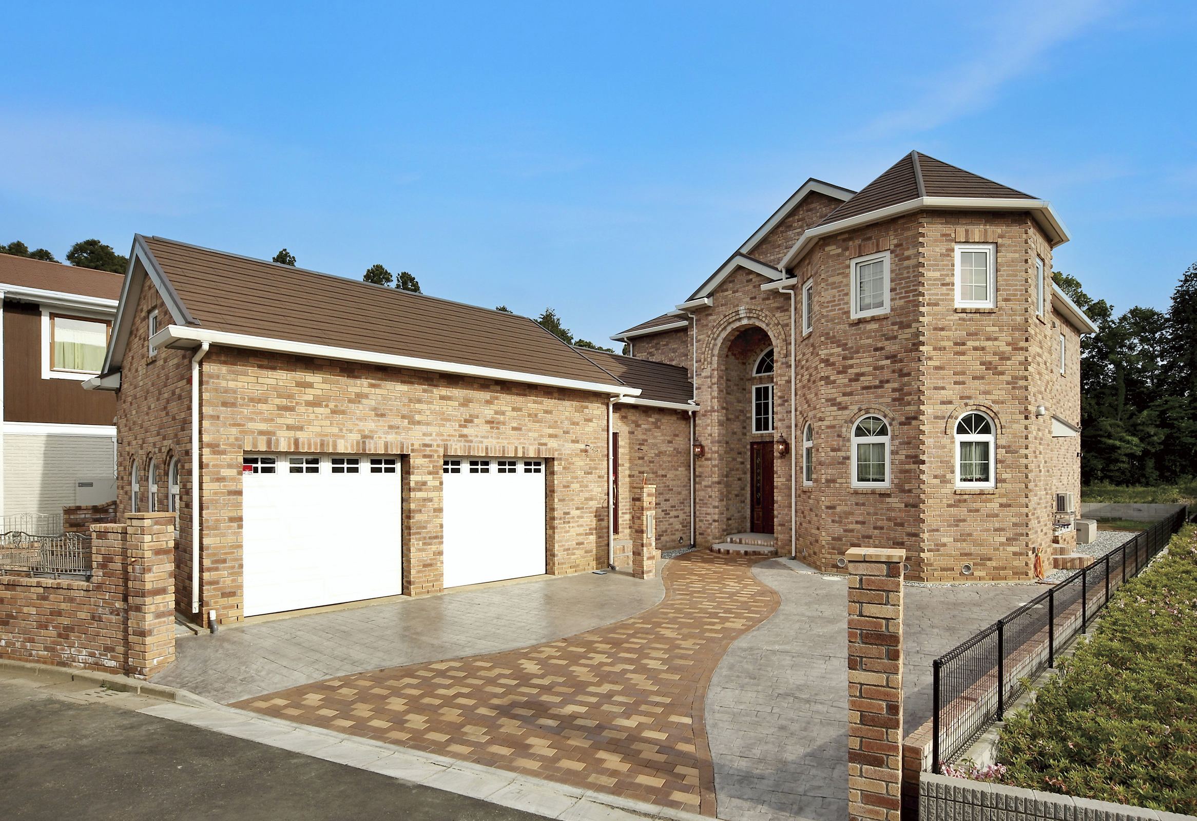 東京でレンガ積みの家なら仁・幸夢店