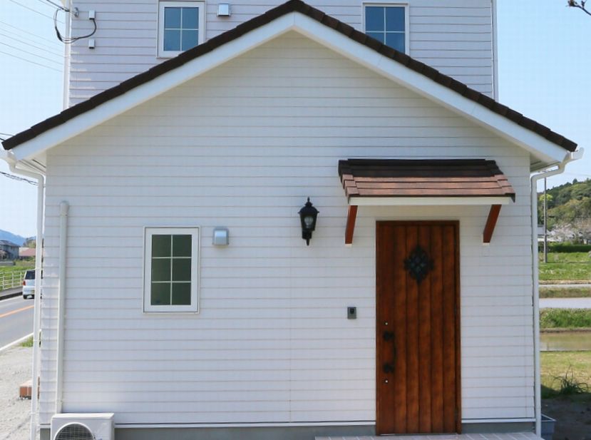 【リフォームのすすめ】手軽だけど効果的!玄関ドア交換リフォーム①
