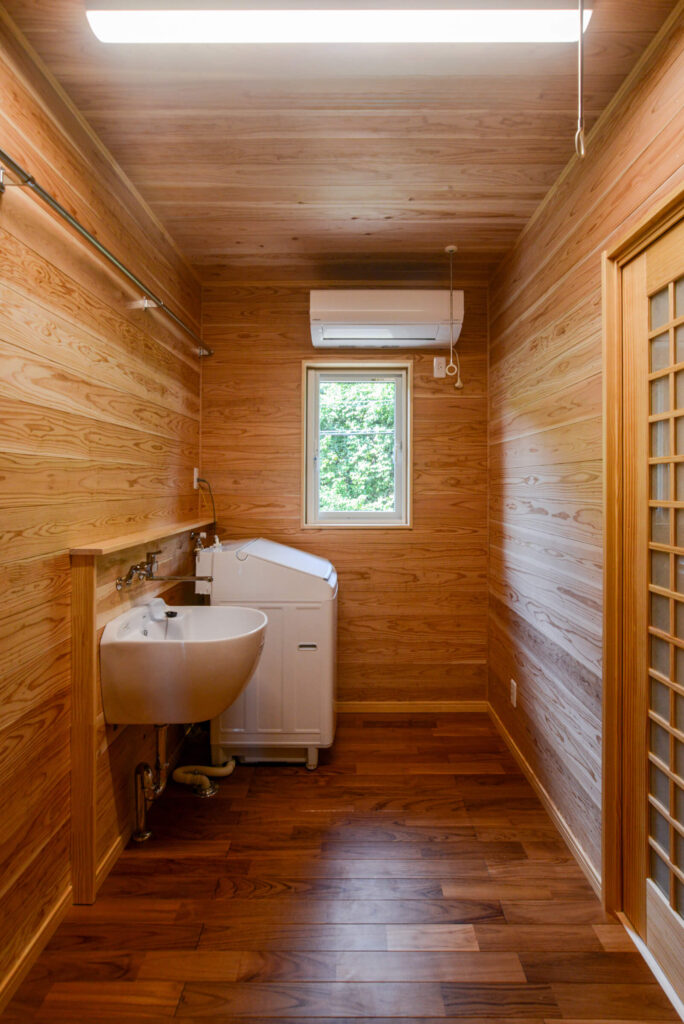 性能を極めた心地よく健康に暮らすレンガ積みの家の写真