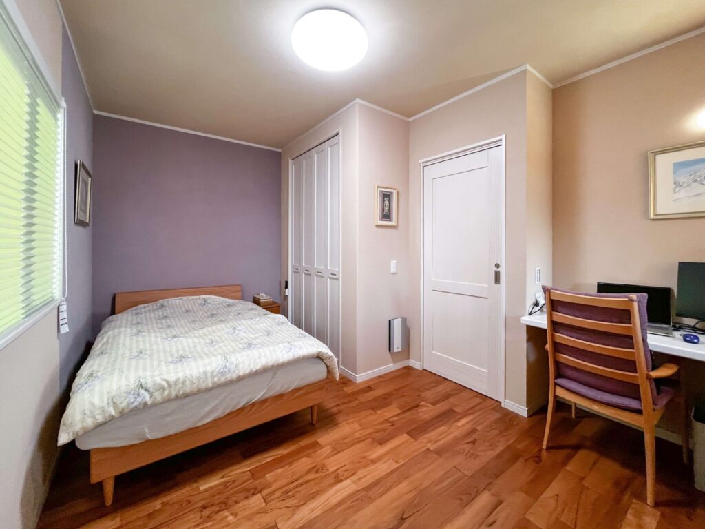 性能を極めた心地よく健康に暮らすレンガ積みの家の写真